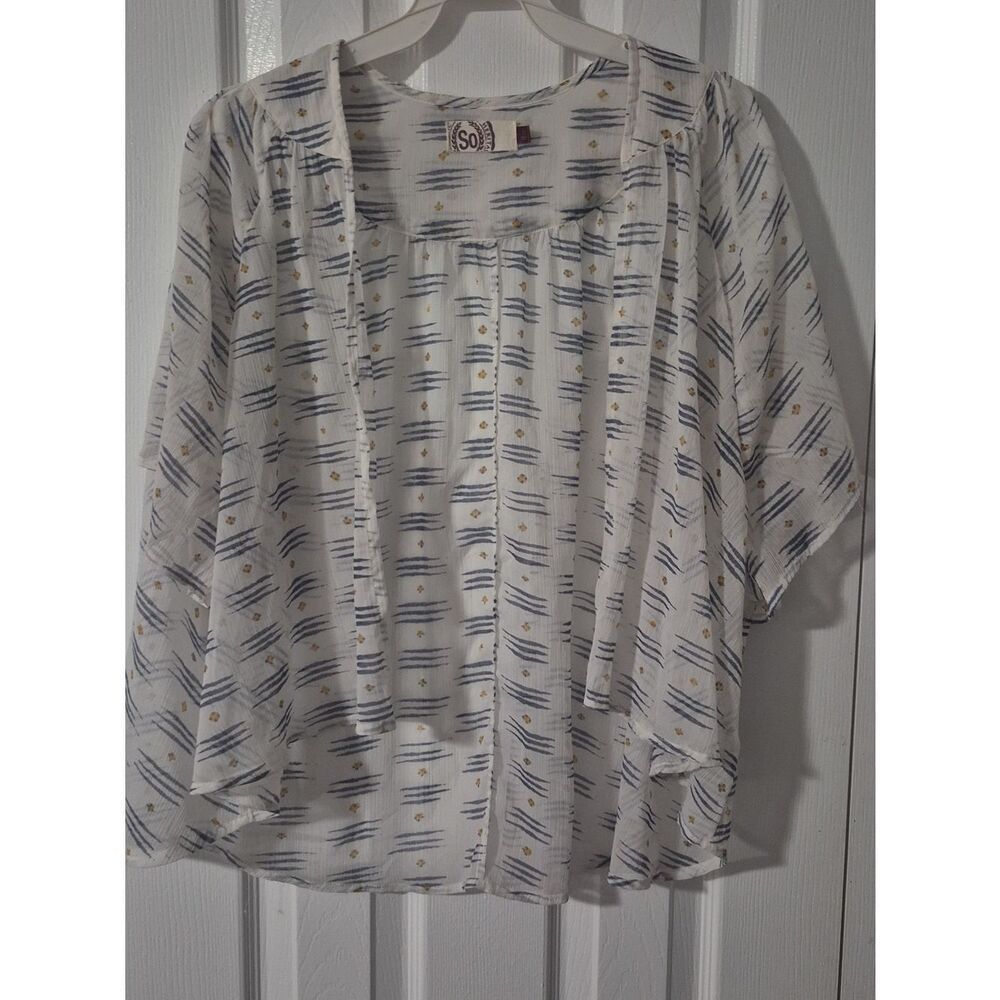 ♡♡♡ SO Casual IWhite Top with Navy Brushstroke and Mustard Dot Print Sz M